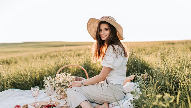 pexels-vlada-karpovich-4873505